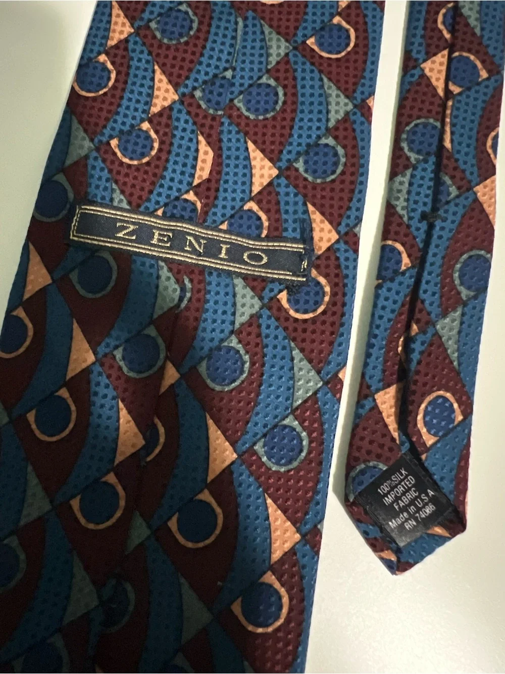Vintage Zenio 100% Silk Tie Geometric Pattern. Italian silk made in USA.
